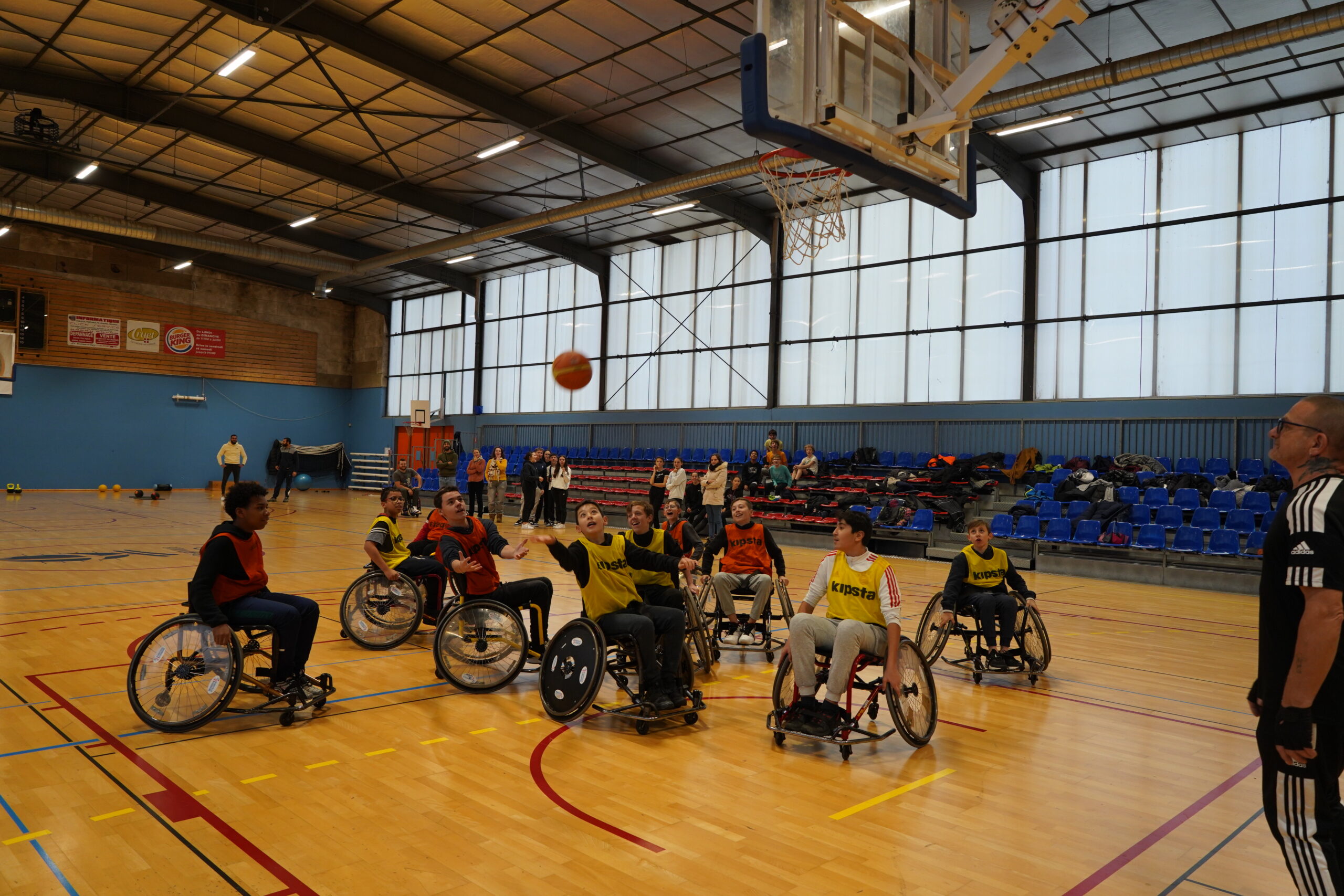 Le handicap et les jeunes Le handicap et les jeunes