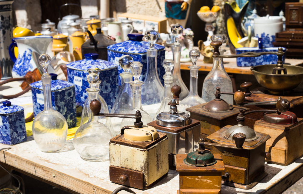 Brocante, vide grenier, objets